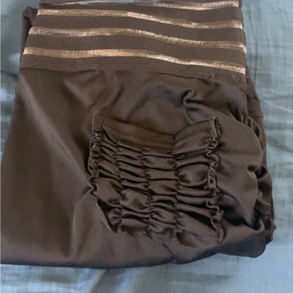 Black Yoga Pants with Striped Waistband - Picture 5 of 6